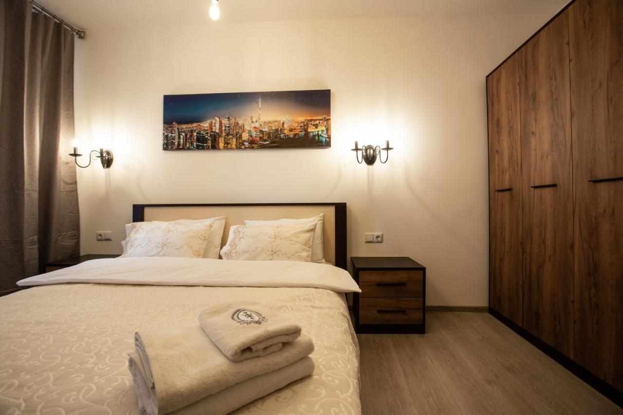 Ultra Lux 3 Rooms Apartment Near Arena City Κίεβο Εξωτερικό φωτογραφία