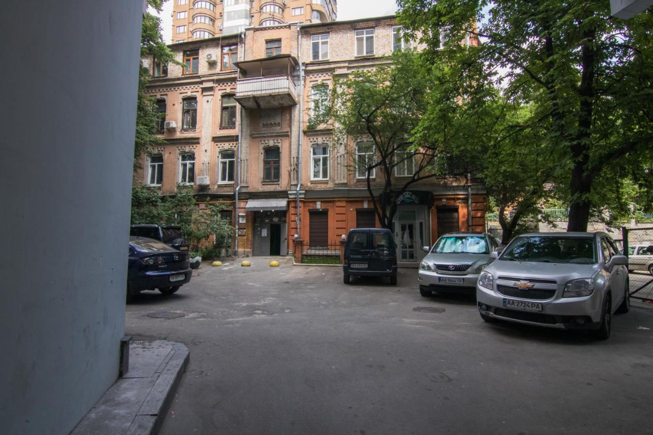 Ultra Lux 3 Rooms Apartment Near Arena City Κίεβο Εξωτερικό φωτογραφία